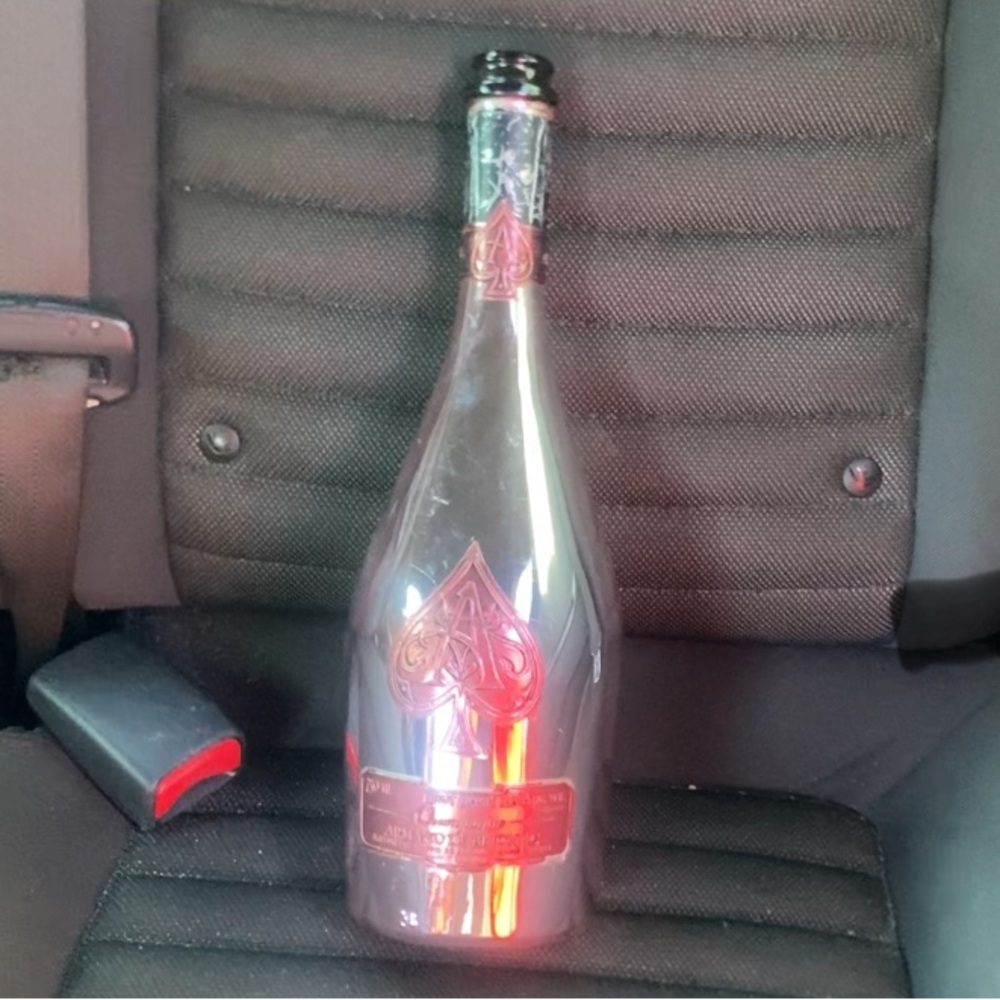 ROSÉ ACE OF SPADE CHAMPAGNE BOTTLE